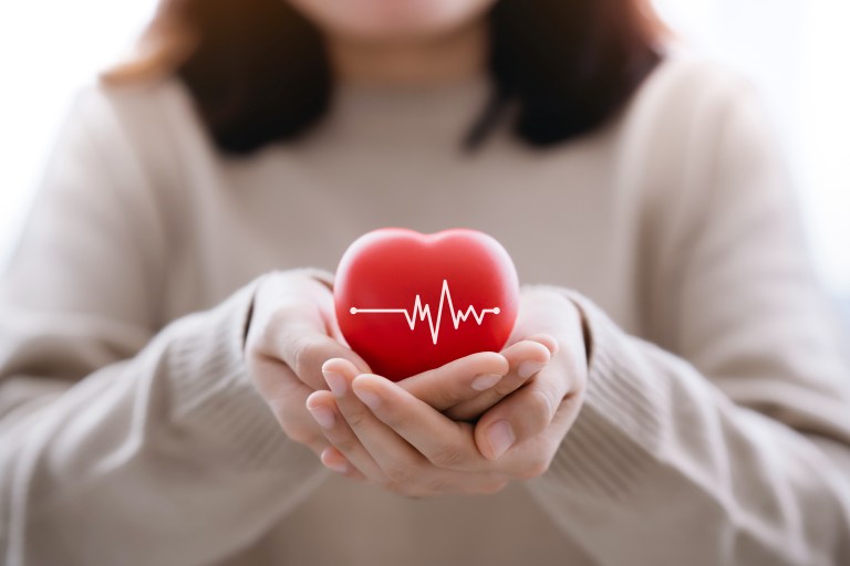 Learn how to detect the early signs of heart disease.