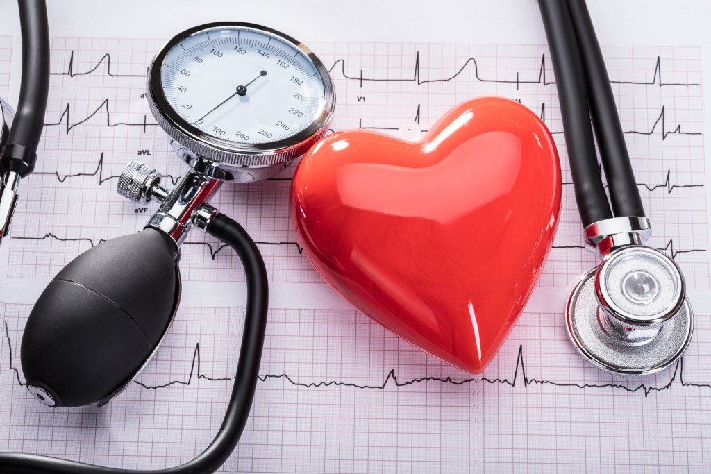 Regular checkups are a good way to detect early signs of heart disease.